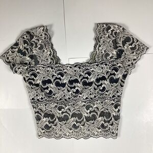 Ashlee Womens Blouse Shirt Top Sz M Medium Short Sleeve Casual Floral Comfort
